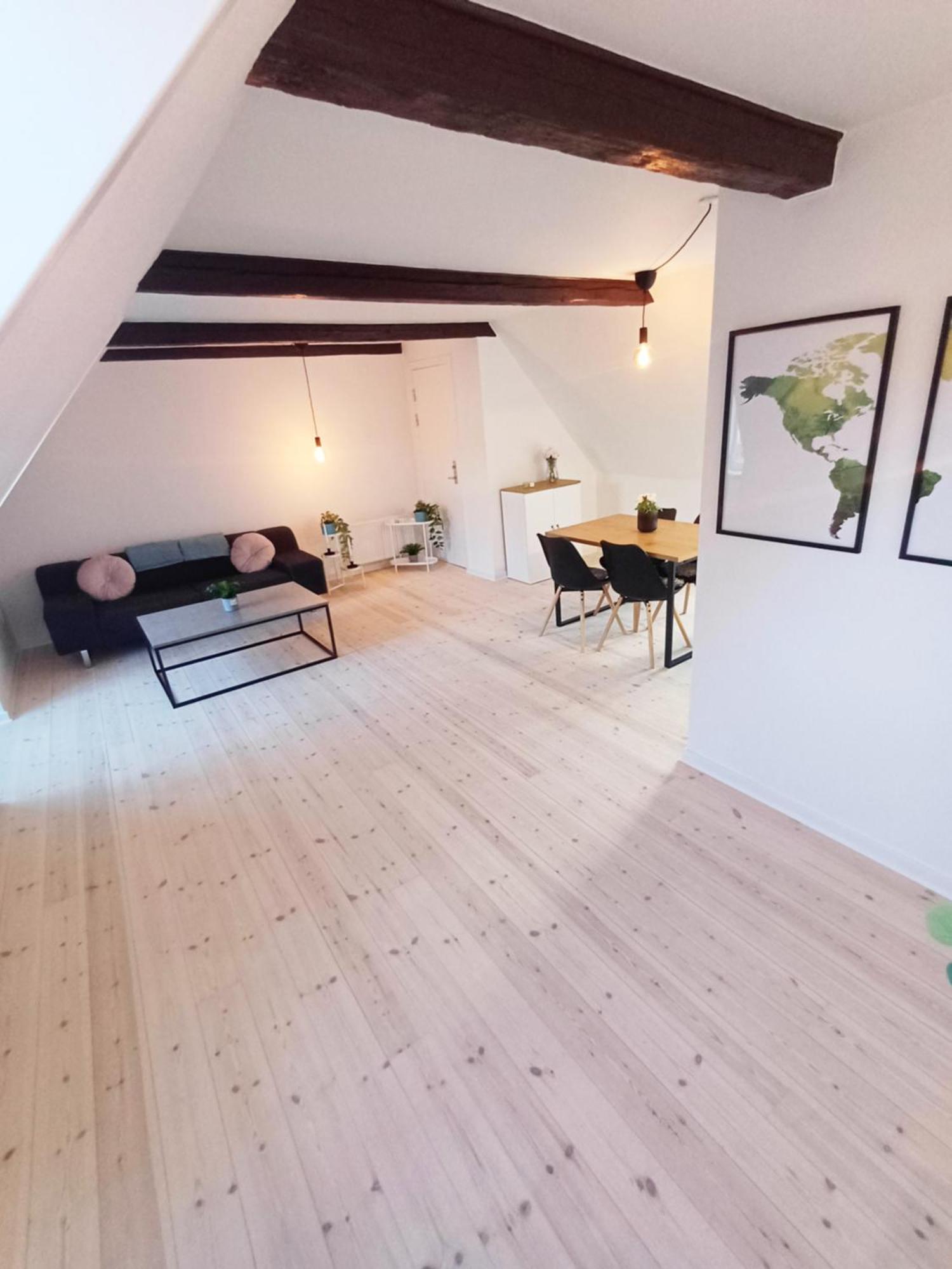 Beautiful Double Room In The Center Of City 란데르스 외부 사진
