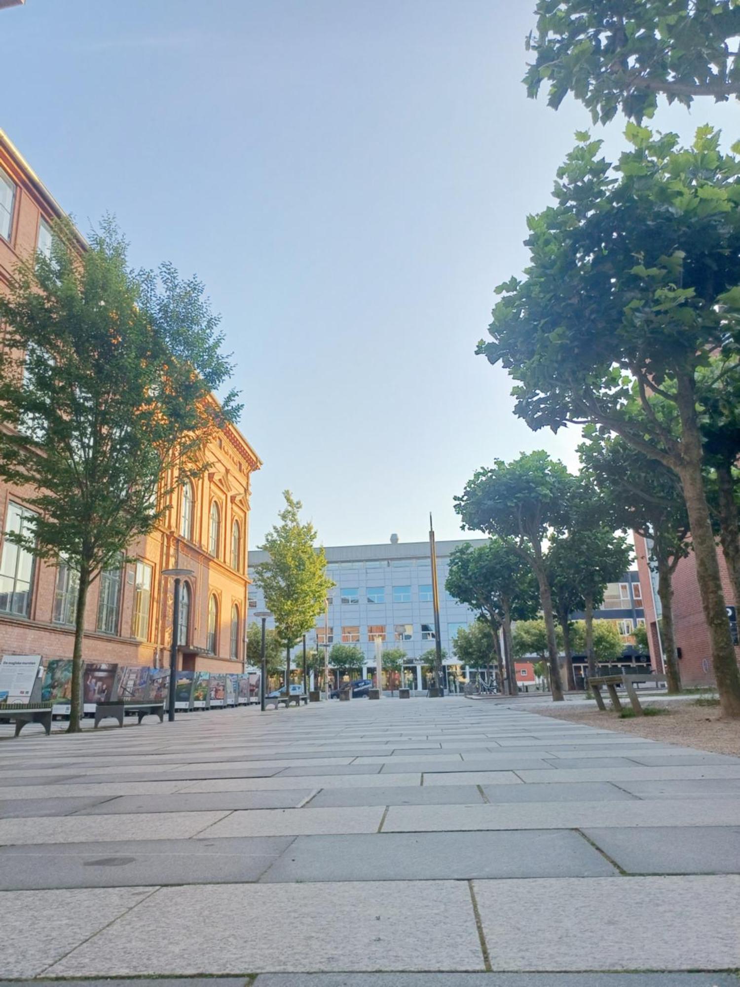 Beautiful Double Room In The Center Of City 란데르스 외부 사진